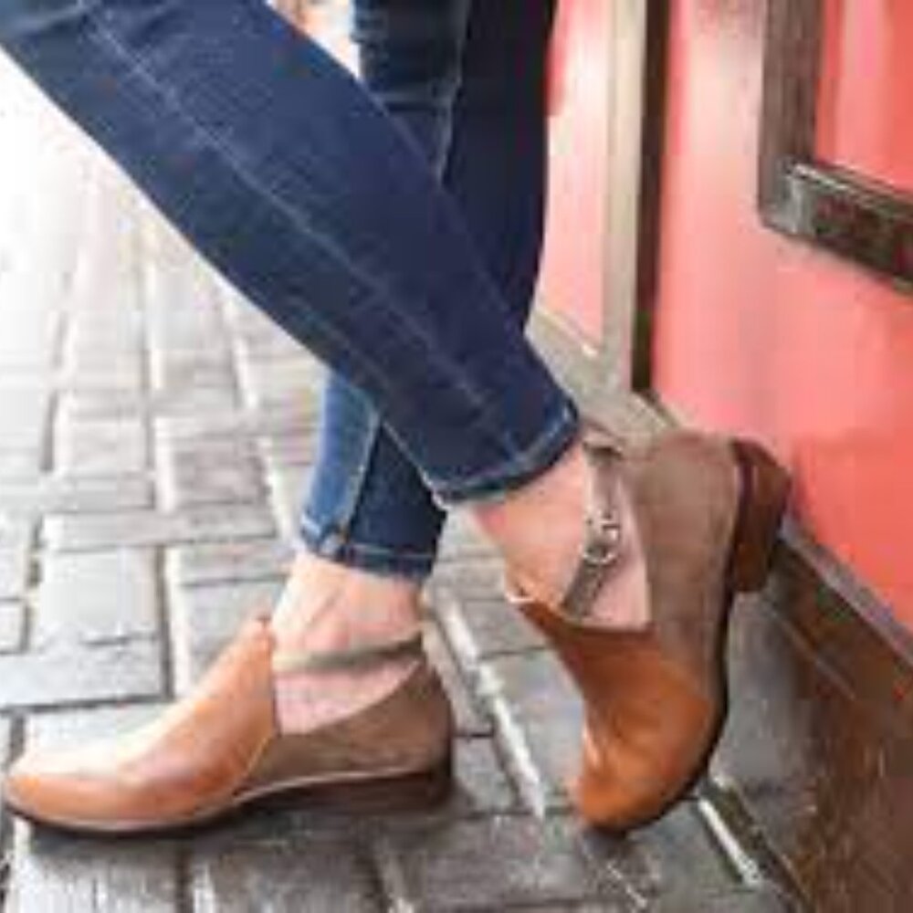 NAOT KAMSIN 26042 ANKLE STRAP BOOT Leather Suede size 38